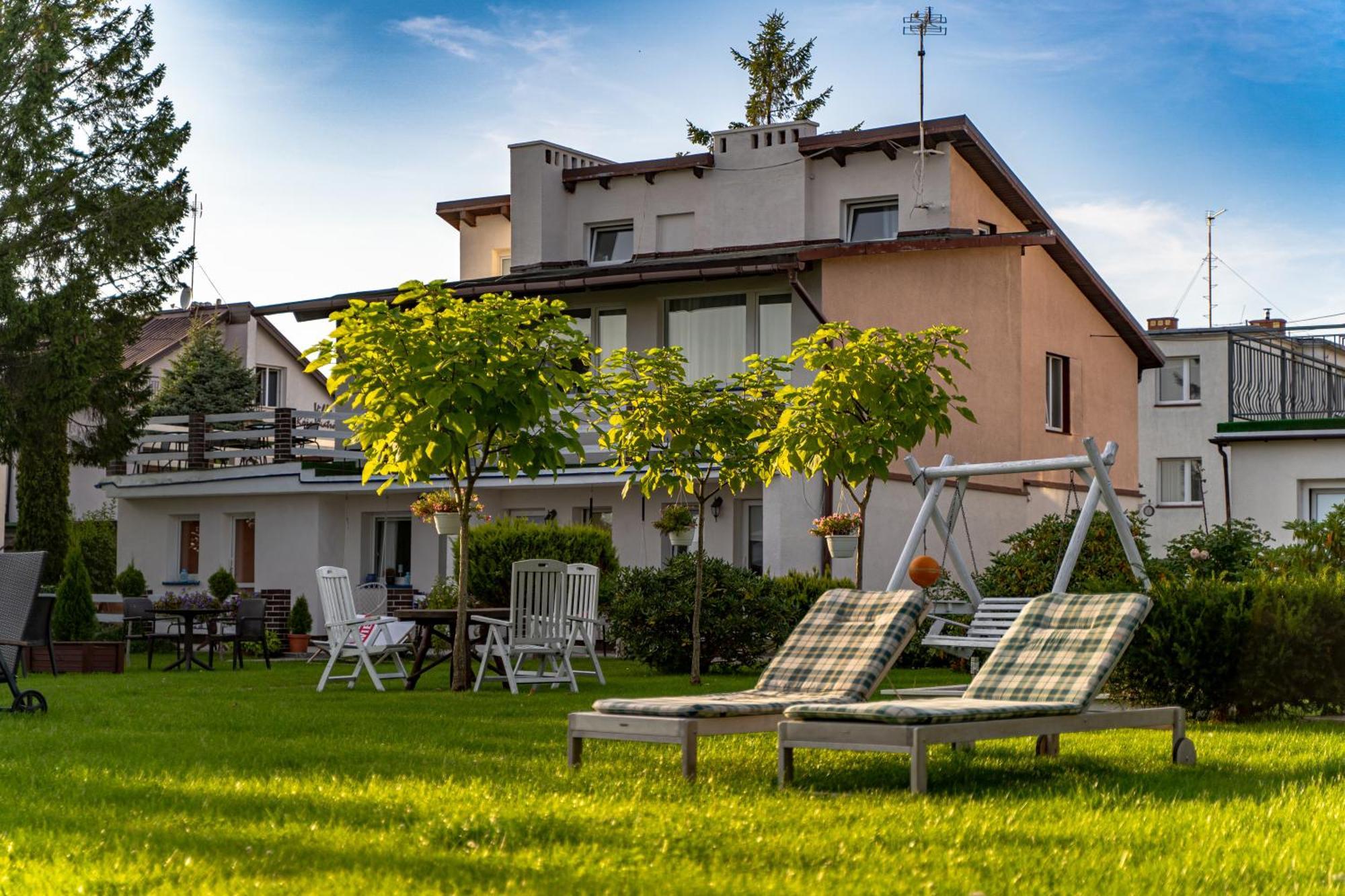 Hotel Avista Mielno Unieście Exteriér fotografie