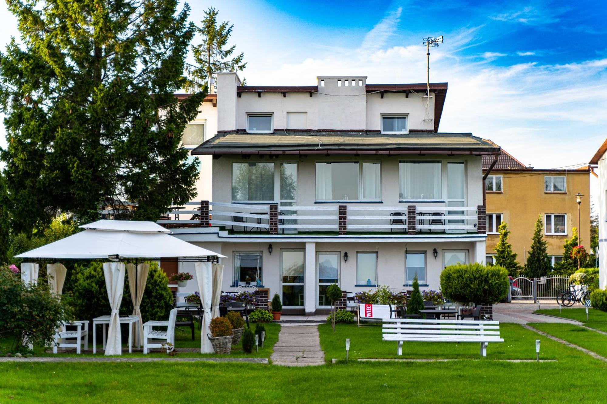 Hotel Avista Mielno Unieście Exteriér fotografie